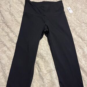 Old Navy Go Dry High Rise Leggings